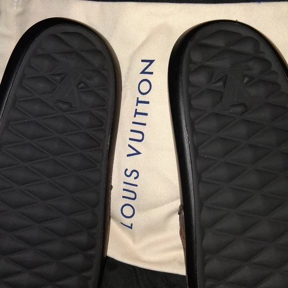 Louis Vuitton Monogram Waterfront Slides Mule Mens 11 New Comes With Dust Bag - Picture 8 of 15